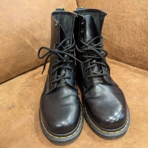 Dr. Martens 1460 Women's Black Leather Boots Size 9